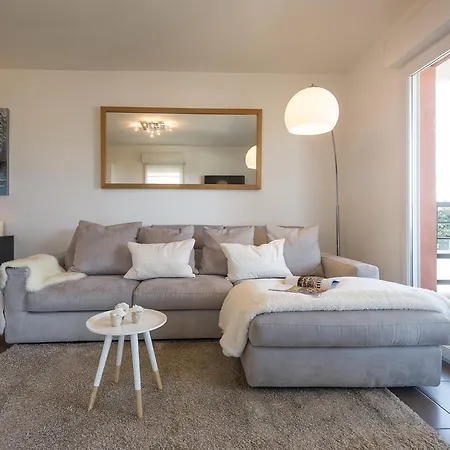 Apartment Corniche Fleurie *
